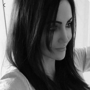 Meet your Posher, Samia